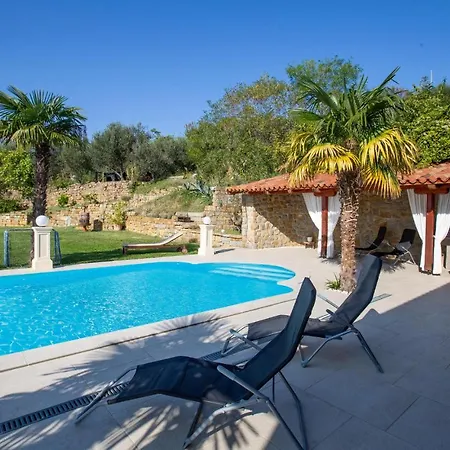 Stunning In With Wifi Holiday home *
